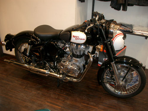 Royal Enfield - Classic 500 Black