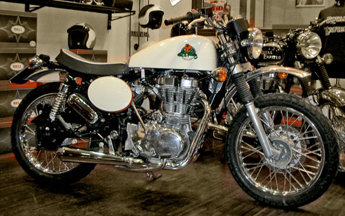 Royal Enfield - -Royal McQueen SuperNaag