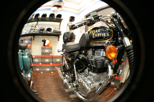 Royal Enfield - Royal McQueen 5